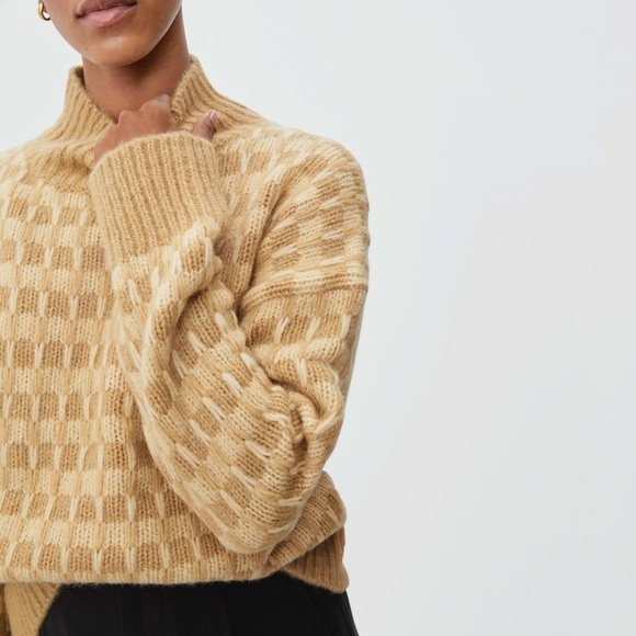 Everlane Cloud Checkered Turtleneck Sweater - Picture 3 of 6